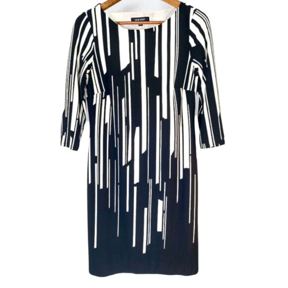 Nine West Black White Abstract Geometric Art Deco 60s Go-Go Mod Shift Dress Sz 4 - Picture 10 of 13